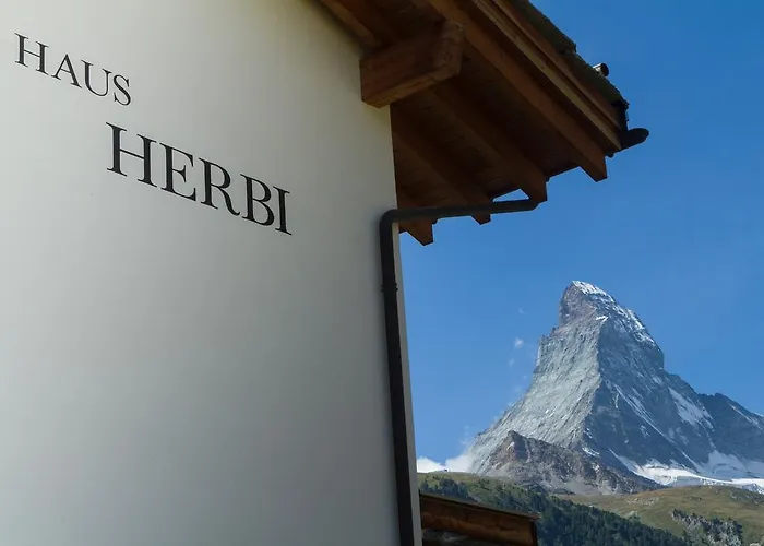 Apartament Herbi *